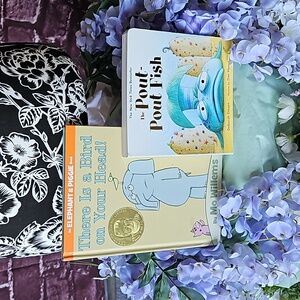 Children's 🎄Hardcover Books: The Pout Pout Fish & There is a bird on your head.